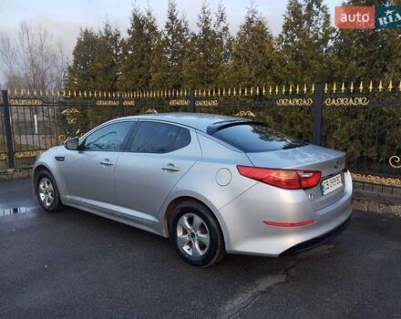 Серый Киа K5, объемом двигателя 2 л и пробегом 207 тыс. км за 10200 $, фото 2 на Automoto.ua