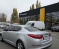 Серый Киа K5, объемом двигателя 2 л и пробегом 364 тыс. км за 8500 $, фото 4 на Automoto.ua