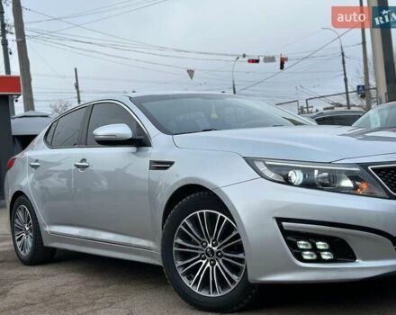 Серый Киа K5, объемом двигателя 2 л и пробегом 205 тыс. км за 10490 $, фото 9 на Automoto.ua