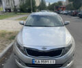 Серый Киа K5, объемом двигателя 0 л и пробегом 335 тыс. км за 9250 $, фото 10 на Automoto.ua