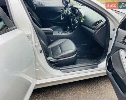 Сірий Кіа K5, об'ємом двигуна 2 л та пробігом 299 тис. км за 6700 $, фото 12 на Automoto.ua