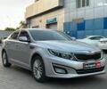 Серый Киа K5, объемом двигателя 2 л и пробегом 187 тыс. км за 11990 $, фото 2 на Automoto.ua