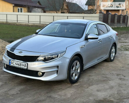 Серый Киа K5, объемом двигателя 2 л и пробегом 338 тыс. км за 11700 $, фото 32 на Automoto.ua