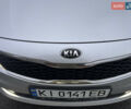 Серый Киа K5, объемом двигателя 2 л и пробегом 200 тыс. км за 11300 $, фото 7 на Automoto.ua