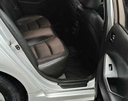 Серый Киа K5, объемом двигателя 2 л и пробегом 270 тыс. км за 8800 $, фото 15 на Automoto.ua