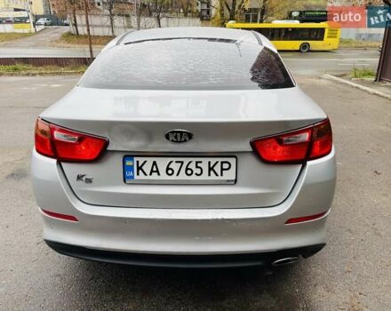 Сірий Кіа K5, об'ємом двигуна 2 л та пробігом 299 тис. км за 6700 $, фото 7 на Automoto.ua