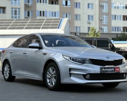 Сірий Кіа K5, об'ємом двигуна 2 л та пробігом 378 тис. км за 9940 $, фото 3 на Automoto.ua