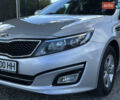 Серый Киа K5, объемом двигателя 2 л и пробегом 232 тыс. км за 10200 $, фото 11 на Automoto.ua