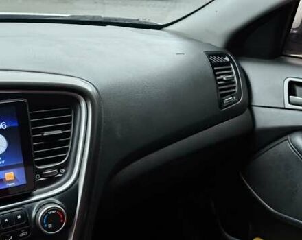 Серый Киа K5, объемом двигателя 2 л и пробегом 270 тыс. км за 8800 $, фото 20 на Automoto.ua