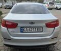 Серый Киа K5, объемом двигателя 2 л и пробегом 281 тыс. км за 8000 $, фото 12 на Automoto.ua