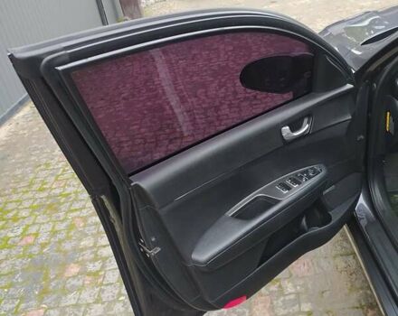 Сірий Кіа K5, об'ємом двигуна 2 л та пробігом 234 тис. км за 12750 $, фото 10 на Automoto.ua