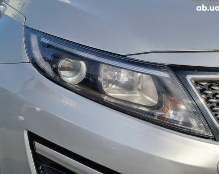 Серый Киа K5, объемом двигателя 2 л и пробегом 365 тыс. км за 7490 $, фото 3 на Automoto.ua
