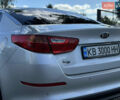 Серый Киа K5, объемом двигателя 2 л и пробегом 232 тыс. км за 10200 $, фото 23 на Automoto.ua