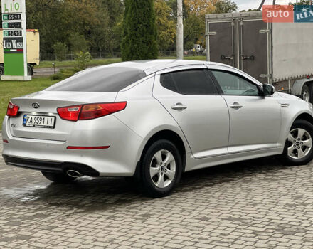 Сірий Кіа K5, об'ємом двигуна 2 л та пробігом 330 тис. км за 6999 $, фото 9 на Automoto.ua
