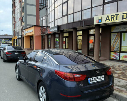 Серый Киа K5, объемом двигателя 2 л и пробегом 240 тыс. км за 11400 $, фото 2 на Automoto.ua