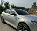 Серый Киа K5, объемом двигателя 2 л и пробегом 215 тыс. км за 11500 $, фото 4 на Automoto.ua