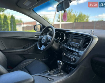 Серый Киа K5, объемом двигателя 2 л и пробегом 232 тыс. км за 10200 $, фото 43 на Automoto.ua