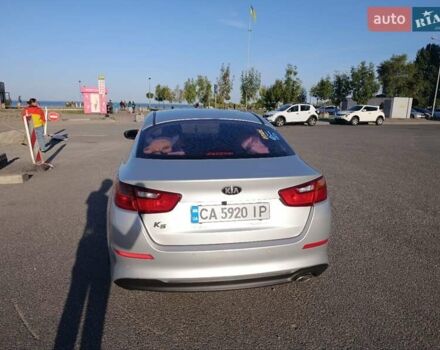 Серый Киа K5, объемом двигателя 2 л и пробегом 237 тыс. км за 9900 $, фото 7 на Automoto.ua