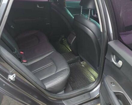 Сірий Кіа K5, об'ємом двигуна 2 л та пробігом 234 тис. км за 12750 $, фото 14 на Automoto.ua