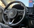 Серый Киа K5, объемом двигателя 2 л и пробегом 378 тыс. км за 9790 $, фото 27 на Automoto.ua