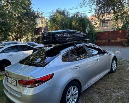 Сірий Кіа K5, об'ємом двигуна 2 л та пробігом 168 тис. км за 11500 $, фото 9 на Automoto.ua