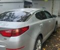 Серый Киа K5, объемом двигателя 2 л и пробегом 207 тыс. км за 8500 $, фото 5 на Automoto.ua