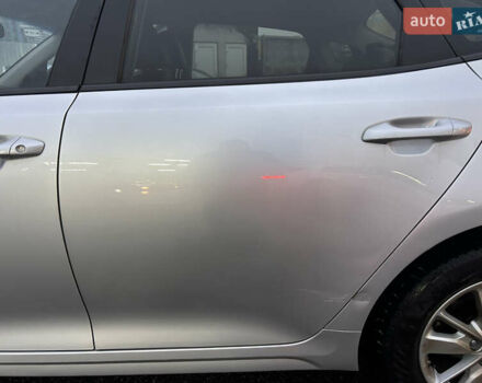 Серый Киа K5, объемом двигателя 2 л и пробегом 200 тыс. км за 11300 $, фото 19 на Automoto.ua