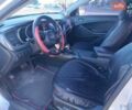 Серый Киа K5, объемом двигателя 2 л и пробегом 237 тыс. км за 9900 $, фото 2 на Automoto.ua