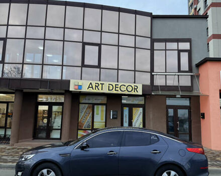 Серый Киа K5, объемом двигателя 2 л и пробегом 240 тыс. км за 11400 $, фото 1 на Automoto.ua