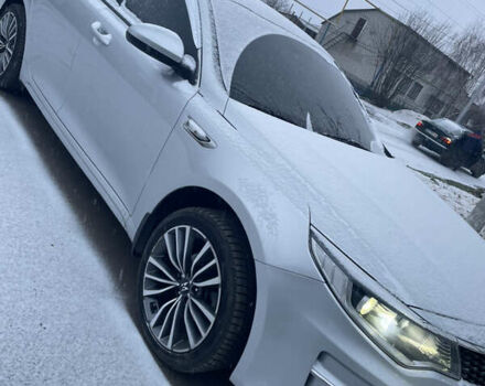 Серый Киа K5, объемом двигателя 2 л и пробегом 215 тыс. км за 11500 $, фото 23 на Automoto.ua