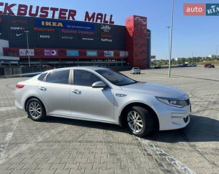 Сірий Кіа K5, об'ємом двигуна 2 л та пробігом 342 тис. км за 9500 $, фото 9 на Automoto.ua