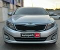 Серый Киа K5, объемом двигателя 2 л и пробегом 187 тыс. км за 11990 $, фото 1 на Automoto.ua