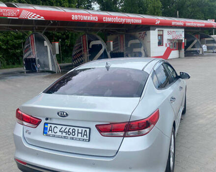Серый Киа K5, объемом двигателя 2 л и пробегом 338 тыс. км за 12000 $, фото 6 на Automoto.ua