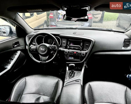 Сірий Кіа K5, об'ємом двигуна 2 л та пробігом 330 тис. км за 6999 $, фото 13 на Automoto.ua