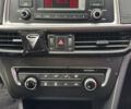 Серый Киа K5, объемом двигателя 2 л и пробегом 280 тыс. км за 11500 $, фото 12 на Automoto.ua