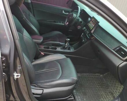 Сірий Кіа K5, об'ємом двигуна 2 л та пробігом 234 тис. км за 12750 $, фото 17 на Automoto.ua