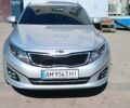 Серый Киа K5, объемом двигателя 2 л и пробегом 194 тыс. км за 12800 $, фото 1 на Automoto.ua