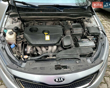 Сірий Кіа K5, об'ємом двигуна 2 л та пробігом 330 тис. км за 6999 $, фото 16 на Automoto.ua