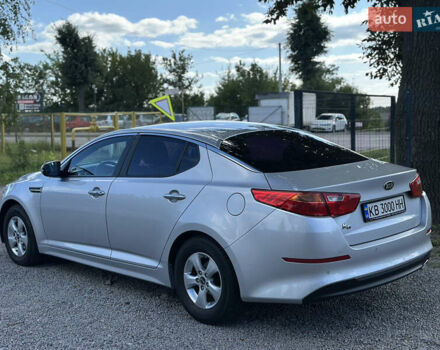 Серый Киа K5, объемом двигателя 2 л и пробегом 232 тыс. км за 10200 $, фото 22 на Automoto.ua