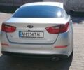 Серый Киа K5, объемом двигателя 2 л и пробегом 194 тыс. км за 12800 $, фото 3 на Automoto.ua