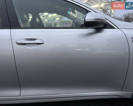 Серый Киа K5, объемом двигателя 2 л и пробегом 200 тыс. км за 11300 $, фото 11 на Automoto.ua