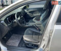 Серый Киа K5, объемом двигателя 2 л и пробегом 236 тыс. км за 10500 $, фото 11 на Automoto.ua