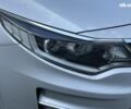 Сірий Кіа K5, об'ємом двигуна 2 л та пробігом 378 тис. км за 9940 $, фото 4 на Automoto.ua