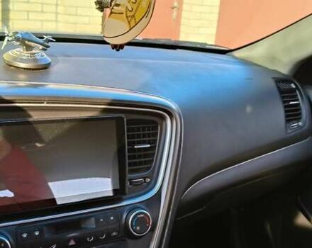 Серый Киа K5, объемом двигателя 2 л и пробегом 270 тыс. км за 8900 $, фото 7 на Automoto.ua