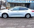 Серый Киа K5, объемом двигателя 2 л и пробегом 390 тыс. км за 9350 $, фото 1 на Automoto.ua