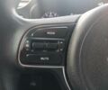 Серый Киа K5, объемом двигателя 2 л и пробегом 307 тыс. км за 10990 $, фото 12 на Automoto.ua