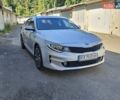 Серый Киа K5, объемом двигателя 2 л и пробегом 235 тыс. км за 5500 $, фото 6 на Automoto.ua