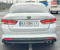 Серый Киа K5, объемом двигателя 2 л и пробегом 307 тыс. км за 8950 $, фото 5 на Automoto.ua