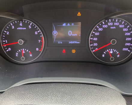 Сірий Кіа K5, об'ємом двигуна 2 л та пробігом 142 тис. км за 10000 $, фото 19 на Automoto.ua