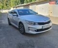 Серый Киа K5, объемом двигателя 2 л и пробегом 235 тыс. км за 5500 $, фото 1 на Automoto.ua